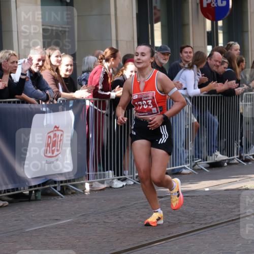 13.09.2026 - 21. swb-Marathon Bremen Strokosch-Dieckow http://msf.ph/oto/10382584 13.09.2026 12:47:53 Ziel 358, 447, 875, 991, 1161, 1783 meine-sportfotos.de