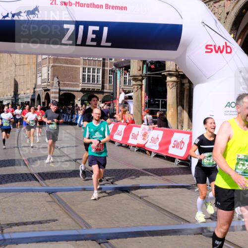 13.09.2026 - 21. swb-Marathon Bremen Tim E. http://msf.ph/oto/10382810 13.09.2026 13:18:49 Ziel 465, 1146, 1419, 2055, 2324, 2948, 3631, 4413, 4642, 5307, 5460, 5867, 6293, 6294, 6818, 7245, 7491, 7731, 8404, 8540, 8743, 8872, 9019, 9275, 9327, 9833, 13150 meine-sportfotos.de
