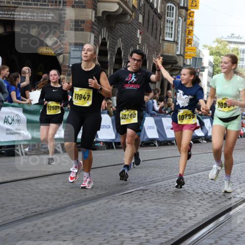 13.09.2026 - 21. swb-Marathon Bremen Strokosch-Dieckow http://msf.ph/oto/10383293 13.09.2026 11:05:47 Ziel 10186, 10259, 10260, 10411, 10432, 10697, 10717, 10802, 10864, 11146, 11314, 11334, 11387, 11394, 11520, 11521, 11571, 11572, 11724, 11791, 11892, 12055, 12251, 12273, 12330, 12362, 10018, 10204, 10305, 10382, 10619, 10662, 11132, 11156, 11164, 11477, 12186, 12378, 12486, 12523, 12528 meine-sportfotos.de