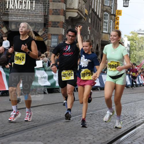 13.09.2026 - 21. swb-Marathon Bremen Strokosch-Dieckow http://msf.ph/oto/10383323 13.09.2026 11:05:48 Ziel 10186, 10259, 10260, 10411, 10432, 10717, 10802, 10864, 11146, 11314, 11334, 11387, 11394, 11520, 11521, 11571, 11572, 11724, 11791, 11892, 11947, 12055, 12251, 12273, 12330, 12362, 10018, 10204, 10305, 10382, 10619, 10662, 11132, 11156, 11164, 11477, 11775, 12186, 12486, 12523, 12528 meine-sportfotos.de