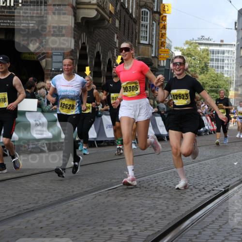 13.09.2026 - 21. swb-Marathon Bremen Strokosch-Dieckow http://msf.ph/oto/10383878 13.09.2026 11:06:01 Ziel 10168, 10238, 10259, 10260, 10305, 10457, 10864, 11024, 11520, 11724, 11791, 11892, 11947, 12156, 12273, 12330, 12362, 12378, 12501, 12523, 12773, 10204, 10375, 10662, 11029, 11156, 11460, 11674, 11690, 11775, 11786, 12486 meine-sportfotos.de