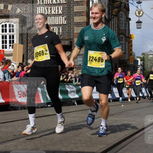 13.09.2026 - 21. swb-Marathon Bremen Strokosch-Dieckow http://msf.ph/oto/10384092 13.09.2026 11:06:15 Ziel 10018, 10168, 10204, 10305, 10382, 10619, 10662, 11024, 11132, 11156, 11164, 11477, 11775, 12186, 12378, 12486, 12523, 12528, 12773, 10376, 10681, 10682, 10852, 10853, 11028, 11340, 11374, 11432, 11729, 11849, 12217, 12479, 12485 meine-sportfotos.de