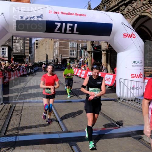 13.09.2026 - 21. swb-Marathon Bremen Tim E. http://msf.ph/oto/10384437 13.09.2026 13:22:14 Ziel 141, 148, 572, 1209, 2051, 3338, 3652, 3774, 3934, 4581, 4735, 5193, 6976, 7098, 8438, 8452, 8924, 8947, 9421, 9599, 10120 meine-sportfotos.de