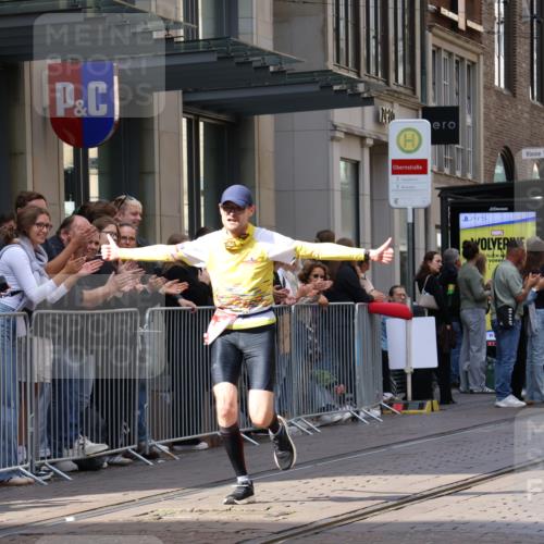 13.09.2026 - 21. swb-Marathon Bremen Strokosch-Dieckow http://msf.ph/oto/10384483 13.09.2026 12:50:54 Ziel 858, 1453, 1639, 3617, 13033, 668, 1214, 8075 meine-sportfotos.de