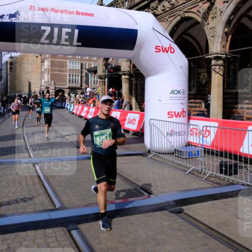 13.09.2026 - 21. swb-Marathon Bremen Tim E. http://msf.ph/oto/10384519 13.09.2026 13:22:20 Ziel 141, 148, 1209, 1645, 2051, 3021, 3338, 3652, 3774, 4581, 5193, 7098, 7625, 7917, 8438, 8452, 8924, 9599, 9839 meine-sportfotos.de