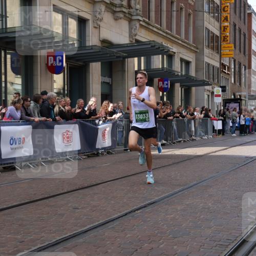 13.09.2026 - 21. swb-Marathon Bremen Strokosch-Dieckow http://msf.ph/oto/10384821 13.09.2026 12:51:08 Ziel 858, 3617, 13033, 1214, 1453, 1639 meine-sportfotos.de