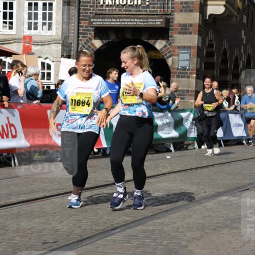 13.09.2026 - 21. swb-Marathon Bremen Strokosch-Dieckow http://msf.ph/oto/10385479 13.09.2026 11:07:17 Ziel 10156, 10360, 10378, 10663, 11066, 11257, 11439, 11684, 12124, 12219, 12249, 10138, 10205, 10488, 10501, 10695, 10748, 11123, 11417, 11767, 11865, 11917, 12020, 12173, 12210, 12266, 12277, 12536 meine-sportfotos.de