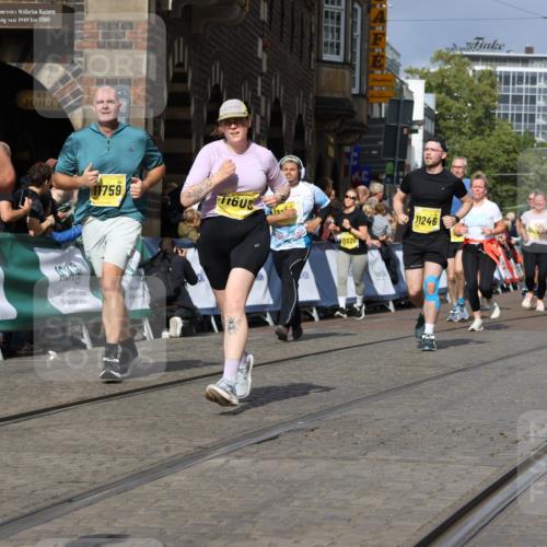 13.09.2026 - 21. swb-Marathon Bremen Strokosch-Dieckow http://msf.ph/oto/10385612 13.09.2026 11:07:23 Ziel 10156, 10360, 11100, 11257, 11393, 11439, 11684, 11696, 11822, 11823, 12255, 10138, 10279, 10280, 10363, 10364, 10501, 10505, 10580, 10695, 10907, 10935, 11223, 11767, 11899, 11924, 11934, 12167, 12168, 12210, 12277, 12419 meine-sportfotos.de