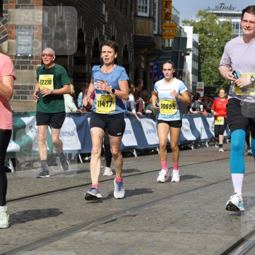 13.09.2026 - 21. swb-Marathon Bremen Strokosch-Dieckow http://msf.ph/oto/10385882 13.09.2026 11:07:33 Ziel 10156, 10205, 10360, 10488, 10748, 11100, 11123, 11246, 11393, 11439, 11600, 11684, 11696, 11759, 11822, 11823, 11917, 12020, 12173, 12255, 12266, 12536, 10363, 10364, 10580, 10595, 10661, 10830, 10871, 10907, 10935, 10937, 11037, 11223, 11515, 11643, 11924, 11934, 12097, 12167, 12168, 12194, 12307, 12509 meine-sportfotos.de