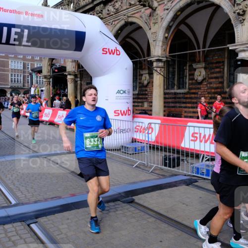 13.09.2026 - 21. swb-Marathon Bremen Tim E. http://msf.ph/oto/10385937 13.09.2026 13:24:11 Ziel 342, 2210, 2288, 2517, 3044, 3642, 4601, 4671, 5011, 5104, 5116, 5146, 5231, 5397, 5623, 6332, 6648, 6772, 7094, 7105, 7216, 7357, 7475, 7761, 8051, 8052, 8290, 10059, 10115, 13007, 13197 meine-sportfotos.de