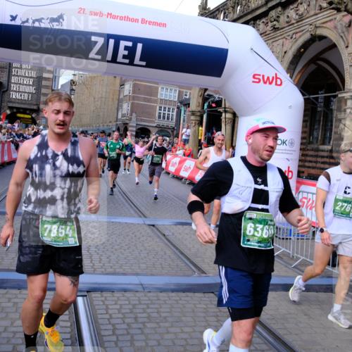13.09.2026 - 21. swb-Marathon Bremen Tim E. http://msf.ph/oto/10386211 13.09.2026 13:25:18 Ziel 972, 1080, 1166, 1264, 1448, 2322, 2761, 3015, 3105, 4091, 4113, 4507, 4918, 4973, 6079, 6360, 6544, 6943, 7409, 7854, 8245, 8853, 9073, 9152, 9360, 9493, 13088 meine-sportfotos.de