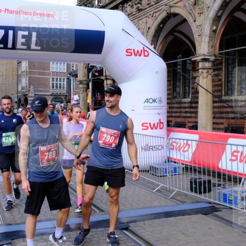 13.09.2026 - 21. swb-Marathon Bremen Tim E. http://msf.ph/oto/10386372 13.09.2026 13:25:27 Ziel 1080, 1119, 1166, 1264, 1436, 1448, 2322, 3105, 3187, 4091, 4113, 4459, 4507, 4918, 6113, 6943, 7306, 7326, 8245, 9036, 9073, 9152, 9360, 9493, 9563, 13088 meine-sportfotos.de