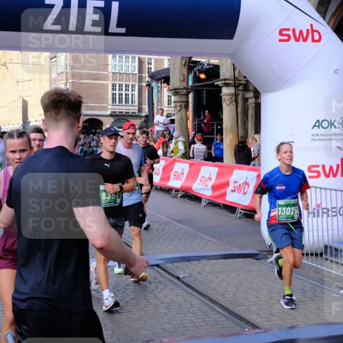 13.09.2026 - 21. swb-Marathon Bremen Tim E. http://msf.ph/oto/10386568 13.09.2026 13:25:43 Ziel 209, 260, 1119, 1650, 1658, 2046, 3168, 3187, 4294, 5755, 5814, 6113, 6380, 7252, 7306, 8357, 8545, 8695, 8769, 9036, 9299, 9460, 9468, 9506, 9563, 13025 meine-sportfotos.de
