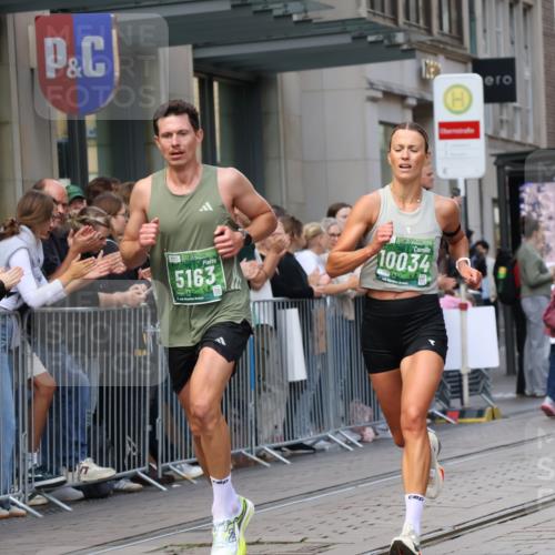 13.09.2026 - 21. swb-Marathon Bremen Strokosch-Dieckow http://msf.ph/oto/10387086 13.09.2026 12:55:37 Ziel 1583, 1724, 2072, 5163, 10034, 13080, 299, 1724, 4381, 9630 meine-sportfotos.de
