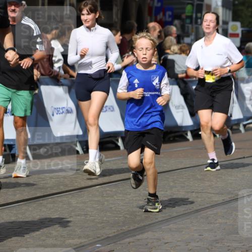 13.09.2026 - 21. swb-Marathon Bremen Strokosch-Dieckow http://msf.ph/oto/10387303 13.09.2026 11:08:51 Ziel 10229, 10609, 11065, 11124, 11509, 11560, 11561, 11678, 11834, 11888, 11968, 12073, 12162, 12164, 12315, 12410, 12516, 10217, 10321, 10455, 10570, 10599, 10630, 11011, 11053, 11074, 11138, 11531, 11812, 11905, 12192, 12438, 12554 meine-sportfotos.de