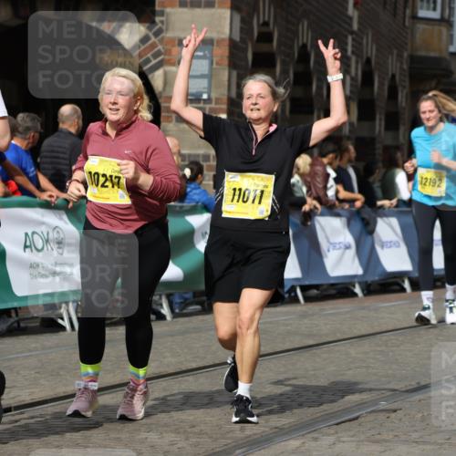 13.09.2026 - 21. swb-Marathon Bremen Strokosch-Dieckow http://msf.ph/oto/10387662 13.09.2026 11:09:10 Ziel 10217, 10399, 10455, 10469, 10599, 10609, 11053, 11074, 11358, 11421, 11434, 11531, 11710, 11718, 11812, 11905, 12256, 12353, 12438, 12517, 10314, 10556, 10664, 10686, 10694, 10769, 10823, 10981, 10983, 11225, 11764, 11882, 11883, 11914, 11915, 11987, 11995, 12322, 12491, 13607 meine-sportfotos.de