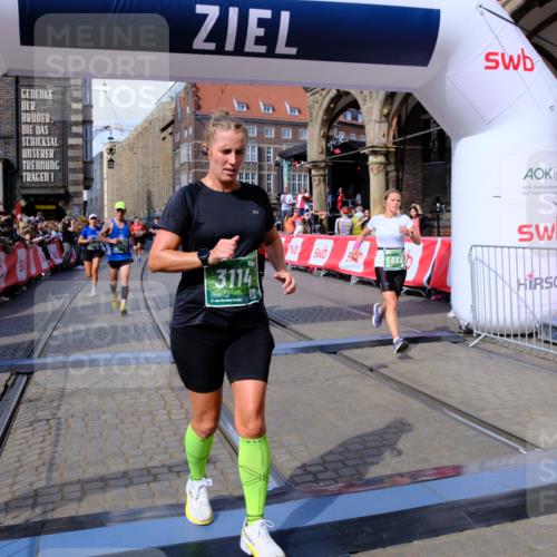 13.09.2026 - 21. swb-Marathon Bremen Tim E. http://msf.ph/oto/10388018 13.09.2026 13:28:37 Ziel 178, 210, 1380, 1460, 2047, 2977, 3114, 3294, 3334, 3597, 4250, 4506, 5250, 5360, 5683, 5889, 6182, 8429, 8570, 9064, 9167, 9168, 9543, 9549, 9738, 9881 meine-sportfotos.de