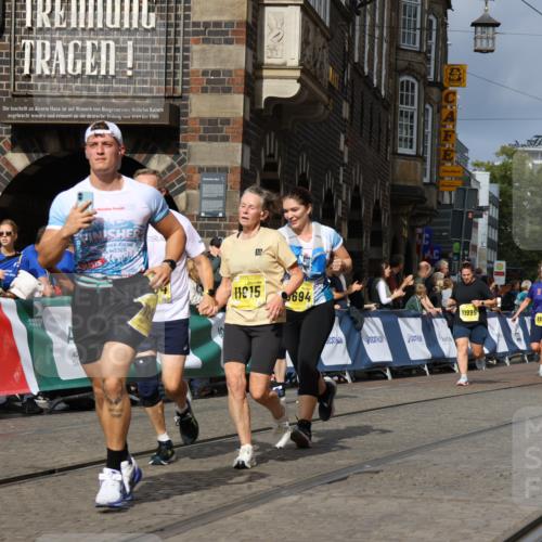 13.09.2026 - 21. swb-Marathon Bremen Strokosch-Dieckow http://msf.ph/oto/10388052 13.09.2026 11:09:28 Ziel 10217, 10314, 10321, 10455, 10570, 10630, 10686, 10983, 11011, 11091, 11138, 11304, 11531, 11578, 11764, 11905, 11987, 12155, 12192, 12337, 12491, 12554, 10234, 10386, 10417, 10424, 10696, 10712, 10785, 10990, 10991, 11192, 11937, 12409, 12474 meine-sportfotos.de