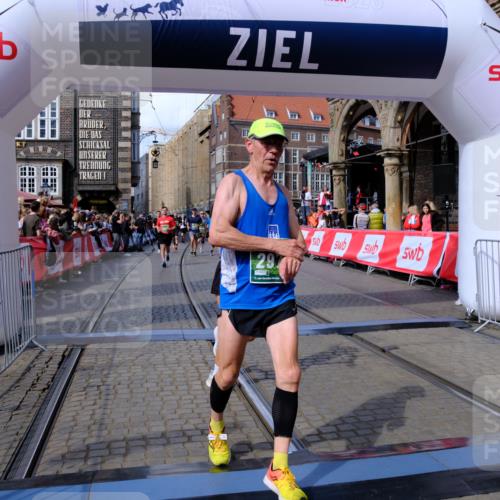 13.09.2026 - 21. swb-Marathon Bremen Tim E. http://msf.ph/oto/10388062 13.09.2026 13:28:39 Ziel 178, 210, 1239, 1380, 1460, 2047, 2977, 3114, 3294, 3334, 3597, 4250, 4506, 5250, 5360, 5683, 5889, 6182, 8429, 8483, 8570, 9064, 9543, 9549, 9738 meine-sportfotos.de