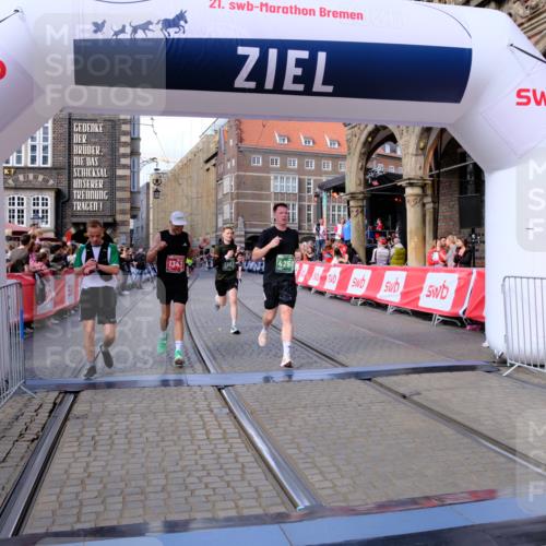 13.09.2026 - 21. swb-Marathon Bremen Tim E. http://msf.ph/oto/10388212 13.09.2026 13:28:48 Ziel 178, 210, 613, 1239, 1380, 1914, 2047, 2764, 3028, 3294, 3597, 4250, 4564, 5683, 6914, 6957, 8429, 8483, 8570, 8938, 9064, 9176, 9549, 13012 meine-sportfotos.de
