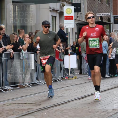 13.09.2026 - 21. swb-Marathon Bremen Strokosch-Dieckow http://msf.ph/oto/10388258 13.09.2026 12:58:13 Ziel 346, 1472, 2049, 5672, 6198, 8311, 8394, 1323, 1379, 1604, 1717, 2073, 2099, 9065 meine-sportfotos.de