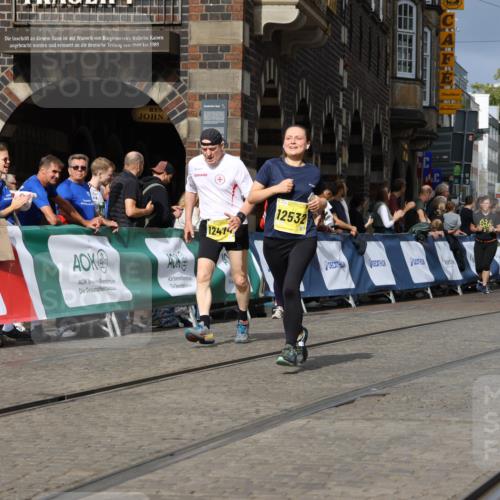 13.09.2026 - 21. swb-Marathon Bremen Strokosch-Dieckow http://msf.ph/oto/10388276 13.09.2026 11:09:38 Ziel 10314, 10556, 10664, 10686, 10694, 10769, 10823, 10981, 10983, 11091, 11225, 11304, 11578, 11764, 11882, 11883, 11914, 11915, 11987, 11995, 12155, 12322, 12337, 12491, 13607, 10234, 10417, 10645, 10696, 10737, 10785, 10990, 10991, 11383, 11437, 12449 meine-sportfotos.de