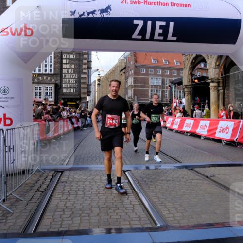 13.09.2026 - 21. swb-Marathon Bremen Tim E. http://msf.ph/oto/10388357 13.09.2026 13:29:07 Ziel 430, 722, 725, 936, 1014, 2276, 2378, 2851, 2891, 3348, 3419, 3444, 3665, 4102, 4564, 5267, 5531, 5691, 5865, 6099, 6817, 6937, 6955, 7134, 7263, 7527, 8984, 8985, 9176, 9562, 13012, 13174 meine-sportfotos.de