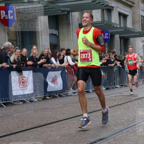 13.09.2026 - 21. swb-Marathon Bremen Strokosch-Dieckow http://msf.ph/oto/10388377 13.09.2026 12:58:21 Ziel 346, 1576, 2049, 5672, 6198, 6929, 8311, 8394, 1379, 1472, 1604, 1717, 2073, 2099, 9065 meine-sportfotos.de