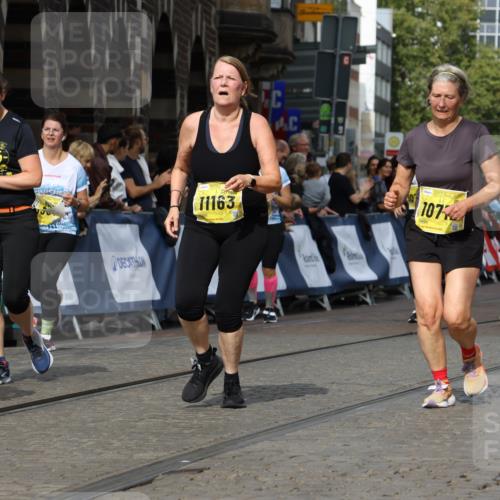 13.09.2026 - 21. swb-Marathon Bremen Strokosch-Dieckow http://msf.ph/oto/10388384 13.09.2026 11:09:44 Ziel 10314, 10556, 10664, 10686, 10694, 10769, 10823, 10981, 10983, 11225, 11764, 11882, 11883, 11914, 11915, 11995, 12322, 12474, 12491, 12532, 13607, 10435, 10645, 10737, 11119, 11383, 11437, 11441, 12449 meine-sportfotos.de