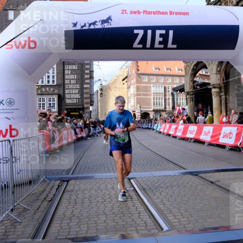 13.09.2026 - 21. swb-Marathon Bremen Tim E. http://msf.ph/oto/10388501 13.09.2026 13:29:28 Ziel 303, 394, 565, 596, 651, 687, 745, 1274, 1545, 1688, 1823, 2023, 2070, 2223, 2867, 3796, 3846, 3912, 3938, 4590, 5036, 5225, 6030, 7149, 7361, 7860, 8066, 8338, 9249, 9661, 10128 meine-sportfotos.de
