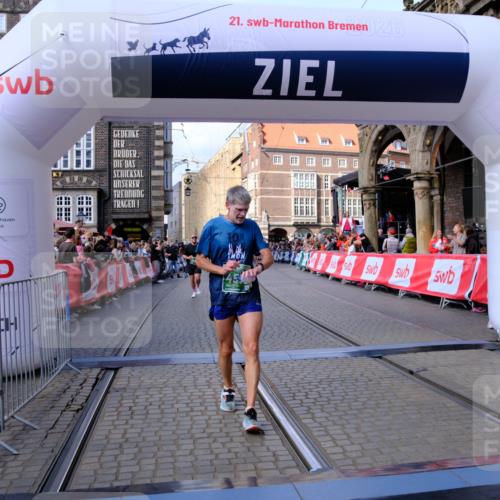 13.09.2026 - 21. swb-Marathon Bremen Tim E. http://msf.ph/oto/10388514 13.09.2026 13:29:28 Ziel 303, 394, 565, 596, 651, 687, 745, 1274, 1545, 1688, 1823, 2023, 2070, 2223, 2867, 3796, 3846, 3912, 3938, 4590, 5036, 5225, 6030, 7149, 7361, 7860, 8066, 8338, 9249, 9661, 10128 meine-sportfotos.de
