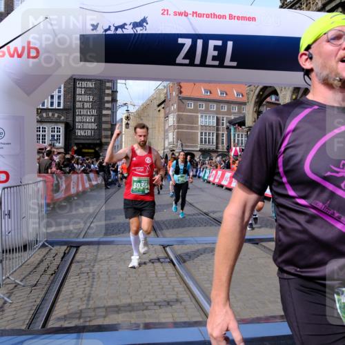 13.09.2026 - 21. swb-Marathon Bremen Tim E. http://msf.ph/oto/10388581 13.09.2026 13:29:38 Ziel 132, 303, 596, 651, 1083, 1365, 1387, 1545, 1823, 2023, 2301, 2867, 2957, 3258, 3721, 3796, 3846, 3912, 4541, 5036, 5599, 6030, 6103, 6499, 6690, 7013, 7149, 7361, 7631, 7649, 7860, 8007, 8009, 8066, 8099, 8277, 8338, 8675, 8831, 9249, 9661, 9889, 10128 meine-sportfotos.de