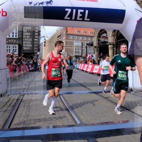 13.09.2026 - 21. swb-Marathon Bremen Tim E. http://msf.ph/oto/10388596 13.09.2026 13:29:38 Ziel 132, 303, 596, 651, 1083, 1365, 1387, 1545, 1823, 2023, 2301, 2867, 2957, 3258, 3721, 3796, 3846, 3912, 4541, 5036, 5599, 6030, 6103, 6499, 6690, 7013, 7149, 7361, 7631, 7649, 7860, 8007, 8009, 8066, 8099, 8277, 8338, 8675, 8831, 9249, 9661, 9889, 10128 meine-sportfotos.de