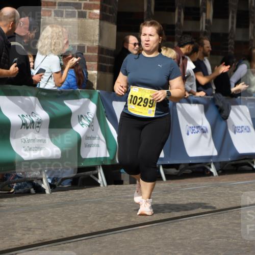 13.09.2026 - 21. swb-Marathon Bremen Strokosch-Dieckow http://msf.ph/oto/10388716 13.09.2026 11:10:06 Ziel 10234, 10386, 10417, 10435, 10645, 10696, 10712, 10737, 10785, 10990, 10991, 11383, 11437, 11441, 11937, 12409, 12449, 10361, 10362, 10963, 11080, 11382, 11725, 11732, 11933, 12117, 12293 meine-sportfotos.de