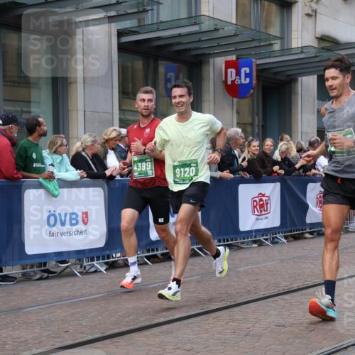 13.09.2026 - 21. swb-Marathon Bremen Strokosch-Dieckow http://msf.ph/oto/10388734 13.09.2026 12:58:49 Ziel 658, 1118, 1508, 1751, 1993, 3584, 3688, 4096, 4399, 4847, 6991, 8383, 8994, 9120, 9329, 346, 1576, 2049, 3624, 5672, 6198, 6929, 8065, 8311, 8394 meine-sportfotos.de