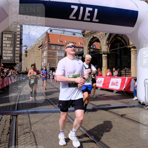 13.09.2026 - 21. swb-Marathon Bremen Tim E. http://msf.ph/oto/10388916 13.09.2026 13:30:45 Ziel 625, 881, 1067, 2265, 2900, 3163, 3164, 3425, 4058, 4206, 4332, 4415, 4425, 4748, 4763, 5506, 5551, 6134, 6347, 6988, 7253, 7567, 7645, 7821, 8090, 8105, 8116, 8117, 8169, 8314, 8494, 8762, 8878, 8966, 9011, 9015, 9108, 9412, 9695, 9825 meine-sportfotos.de