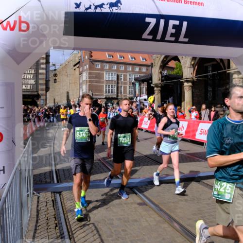 13.09.2026 - 21. swb-Marathon Bremen Tim E. http://msf.ph/oto/10389050 13.09.2026 13:30:56 Ziel 625, 800, 834, 1067, 1533, 1771, 1841, 1926, 1941, 2369, 2452, 2723, 2985, 3163, 3164, 3425, 4058, 4206, 4332, 4342, 4415, 4425, 4748, 4757, 4920, 5506, 5551, 5802, 5822, 6134, 6343, 6347, 6523, 6988, 7012, 7253, 7567, 7645, 8116, 8117, 8762, 8878, 8966, 9011, 9108, 9692, 9695, 9699, 9825, 13090 meine-sportfotos.de