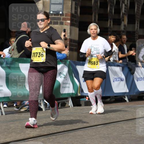 13.09.2026 - 21. swb-Marathon Bremen Strokosch-Dieckow http://msf.ph/oto/10389254 13.09.2026 11:10:46 Ziel 10002, 10169, 10247, 10361, 10362, 10422, 10706, 10719, 10768, 10791, 10890, 11080, 11283, 11298, 11300, 11382, 11725, 11957, 11982, 12183, 12227, 12454, 12550, 10148, 10163, 10461, 10462, 10547, 10653, 10792, 10841, 11043, 11237, 11335, 11465, 11691, 11756, 11993, 12401 meine-sportfotos.de