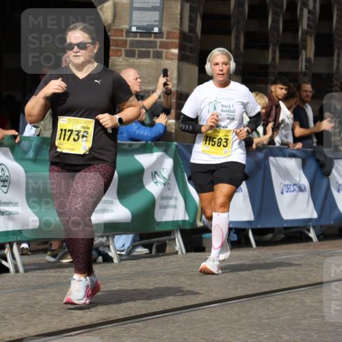 13.09.2026 - 21. swb-Marathon Bremen Strokosch-Dieckow http://msf.ph/oto/10389267 13.09.2026 11:10:46 Ziel 10002, 10169, 10247, 10361, 10362, 10422, 10706, 10719, 10768, 10791, 10890, 11080, 11283, 11298, 11300, 11382, 11725, 11957, 11982, 12183, 12227, 12454, 12550, 10148, 10163, 10461, 10462, 10547, 10653, 10792, 10841, 11043, 11237, 11335, 11465, 11691, 11756, 11993, 12401 meine-sportfotos.de