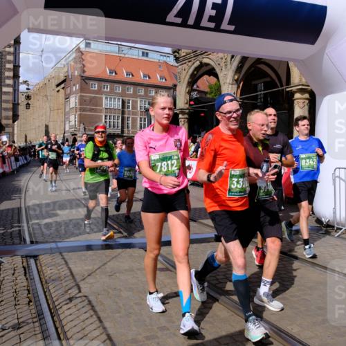 13.09.2026 - 21. swb-Marathon Bremen Tim E. http://msf.ph/oto/10389270 13.09.2026 13:31:39 Ziel 217, 922, 1398, 1627, 2244, 2602, 2707, 3152, 3343, 3392, 3396, 3579, 3762, 4258, 4477, 5375, 5504, 5673, 5720, 5765, 5979, 6147, 6619, 6968, 6971, 7001, 7296, 7812, 8035, 8097, 8239, 8339, 8342, 8726, 9147, 9155, 9337, 9822, 13066 meine-sportfotos.de