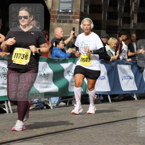 13.09.2026 - 21. swb-Marathon Bremen Strokosch-Dieckow http://msf.ph/oto/10389281 13.09.2026 11:10:46 Ziel 10002, 10169, 10247, 10361, 10362, 10422, 10706, 10719, 10768, 10791, 10890, 11080, 11283, 11298, 11300, 11382, 11725, 11957, 11982, 12183, 12227, 12454, 12550, 10148, 10163, 10461, 10462, 10547, 10653, 10792, 10841, 11043, 11237, 11335, 11465, 11691, 11756, 11993, 12401 meine-sportfotos.de