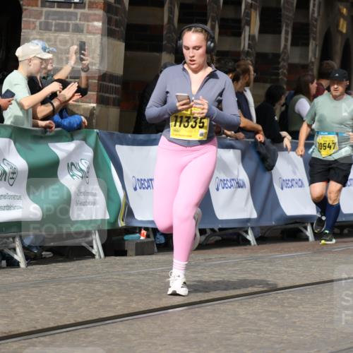 13.09.2026 - 21. swb-Marathon Bremen Strokosch-Dieckow http://msf.ph/oto/10389374 13.09.2026 11:10:57 Ziel 10002, 10247, 10422, 10719, 10768, 10791, 10911, 11047, 11283, 11298, 11300, 11309, 11327, 11513, 11583, 11736, 11846, 11982, 12183, 12227, 12454, 10313, 10527, 10644, 10653, 10841, 11062, 11141, 11237, 11483, 11679, 11691, 11993, 12396, 12401, 12507 meine-sportfotos.de
