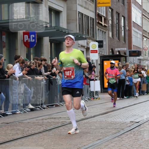13.09.2026 - 21. swb-Marathon Bremen Strokosch-Dieckow http://msf.ph/oto/10389385 13.09.2026 13:00:01 Ziel 671, 912, 1550, 1571, 1754, 1758, 2683, 5776, 7015, 7170, 8689, 603, 735, 807, 1320, 1485, 1758, 1911, 1930, 6557, 7170, 8850, 9153 meine-sportfotos.de