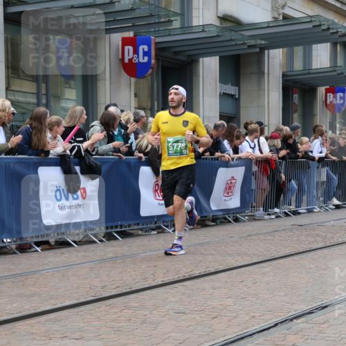 13.09.2026 - 21. swb-Marathon Bremen Strokosch-Dieckow http://msf.ph/oto/10389468 13.09.2026 13:00:08 Ziel 671, 912, 1136, 1550, 1754, 2141, 2683, 4904, 5776, 7015, 603, 735, 807, 1320, 1485, 1571, 1758, 1911, 1930, 7170, 8689, 8850, 9153 meine-sportfotos.de