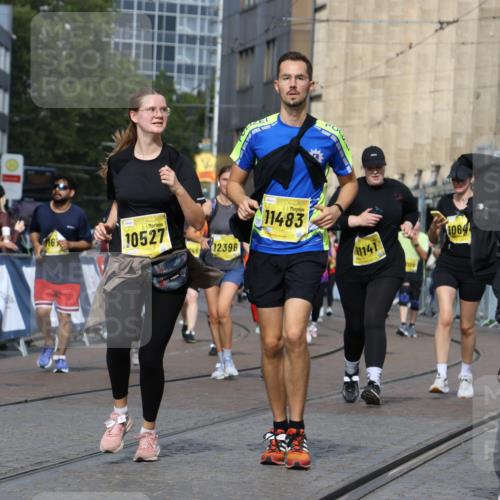 13.09.2026 - 21. swb-Marathon Bremen Strokosch-Dieckow http://msf.ph/oto/10389538 13.09.2026 11:11:10 Ziel 10148, 10163, 10461, 10462, 10547, 10653, 10792, 10841, 10911, 11043, 11047, 11237, 11309, 11327, 11335, 11465, 11513, 11583, 11756, 11846, 11993, 10419, 10611, 11036, 11216, 11231, 11458, 11745, 11870, 12126, 12148, 12396, 12464 meine-sportfotos.de