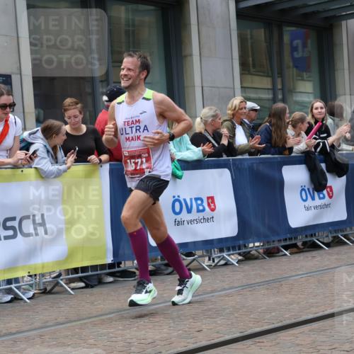 13.09.2026 - 21. swb-Marathon Bremen Strokosch-Dieckow http://msf.ph/oto/10389577 13.09.2026 13:00:21 Ziel 371, 453, 1136, 1550, 1754, 2141, 4904, 8749, 9849, 603, 671, 735, 912, 1571, 1758, 1911, 1930, 2683, 5776, 7015, 7170, 8689 meine-sportfotos.de