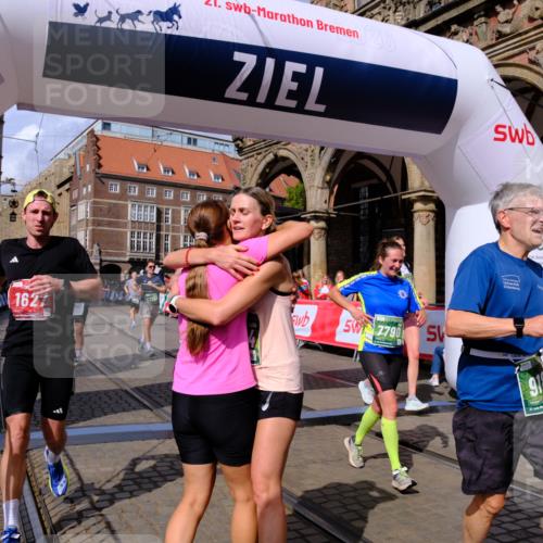 13.09.2026 - 21. swb-Marathon Bremen Tim E. http://msf.ph/oto/10389584 13.09.2026 13:32:11 Ziel 578, 846, 2934, 3115, 3205, 3239, 3244, 3278, 3946, 3989, 4030, 4979, 4998, 5158, 5325, 5363, 5899, 6100, 6116, 6193, 6213, 6354, 6602, 7242, 7260, 7526, 7790, 7964, 8048, 8078, 8166, 8206, 8247, 8610, 8970, 9016, 9033, 9188, 9568, 9640, 9785, 9914, 13151, 13231 meine-sportfotos.de