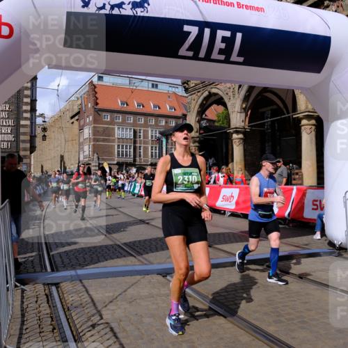 13.09.2026 - 21. swb-Marathon Bremen Tim E. http://msf.ph/oto/10389636 13.09.2026 13:32:28 Ziel 287, 1369, 2310, 2934, 3650, 3922, 3946, 4057, 4566, 4797, 5628, 6116, 6258, 6475, 6857, 6875, 7150, 7182, 7526, 7553, 7572, 7818, 8610, 8632, 9198, 9394, 9640, 13029, 13182 meine-sportfotos.de