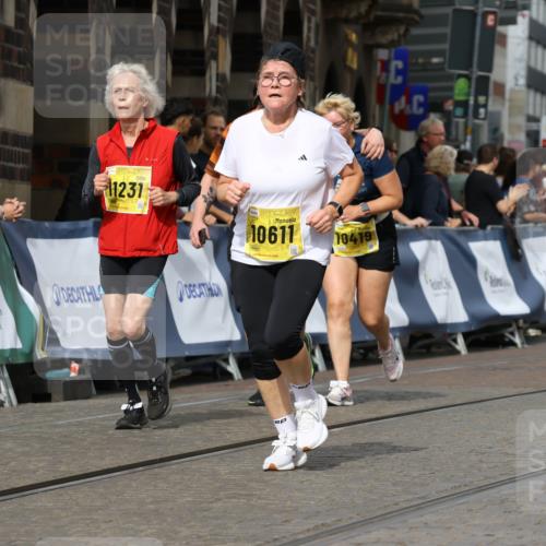 13.09.2026 - 21. swb-Marathon Bremen Strokosch-Dieckow http://msf.ph/oto/10389643 13.09.2026 11:11:21 Ziel 10148, 10163, 10313, 10527, 10547, 10644, 10653, 10792, 10841, 11043, 11062, 11141, 11237, 11335, 11483, 11679, 11691, 11756, 11993, 12401, 12507, 10155, 10510, 10511, 10546, 10977, 11036, 11216, 11289, 11533, 11702, 11870, 12126, 12220, 12286, 12311, 12336, 12464, 12508 meine-sportfotos.de