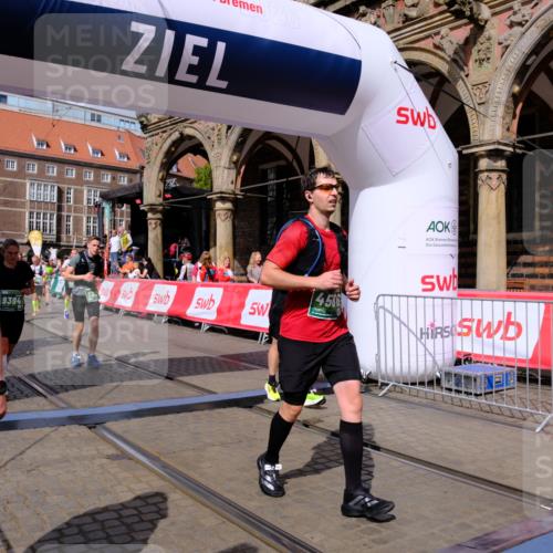 13.09.2026 - 21. swb-Marathon Bremen Tim E. http://msf.ph/oto/10389663 13.09.2026 13:32:32 Ziel 287, 1369, 2310, 2910, 3402, 3441, 3650, 3922, 4057, 4471, 4566, 4655, 4797, 4835, 5628, 6258, 6475, 6781, 6857, 6875, 6900, 7150, 7182, 7553, 7572, 7818, 8632, 9198, 9283, 9394, 9719, 9779, 13029, 13182, 13244 meine-sportfotos.de